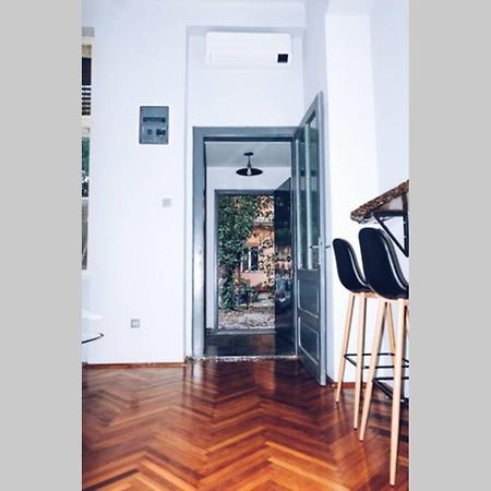 ☆Modern High Ceiling Apartment - Heart Of The City Oradea Dış mekan fotoğraf