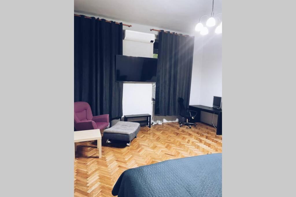 ☆Modern High Ceiling Apartment - Heart Of The City Oradea Dış mekan fotoğraf